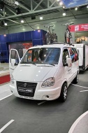 Směs fotografií vozidel GAZ - GAZelle a GAZ - SOBOL v modernizovaném provedení BUSINESS-000039-30.jpg